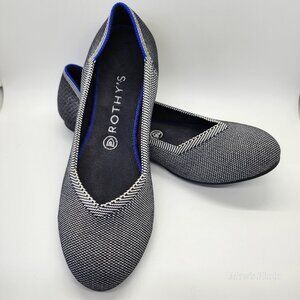 Rothy's "The Flat" Woman Shoe in Navy, Size W9